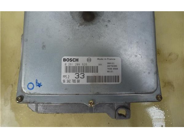 Блок управления двигателем Блок управления 261204628, 9630278580   Peugeot 306