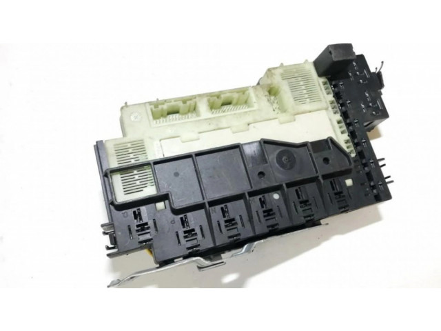 Блок предохранителей  7700415565, 21652217   Renault Clio II    