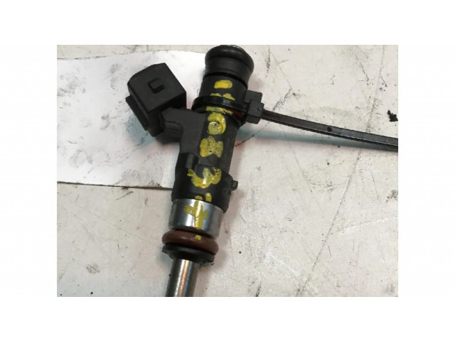 Vstřikovač    Alfa Romeo Giulietta  pro naftový motor   