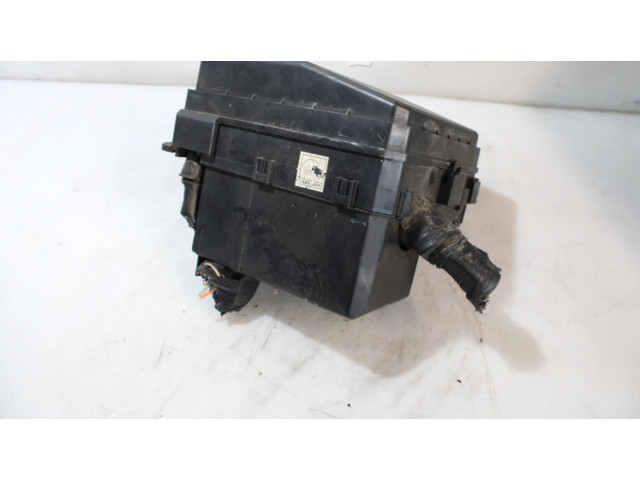 Блок предохранителей Mitsubishi Lancer X