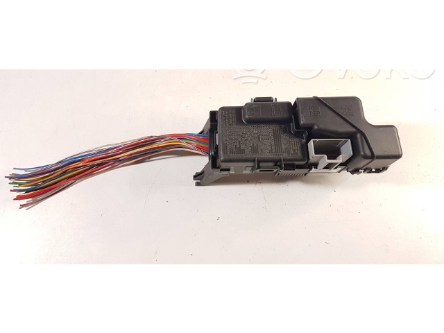 Pojistková skříňka 3800159HWB Volvo XC70 2009