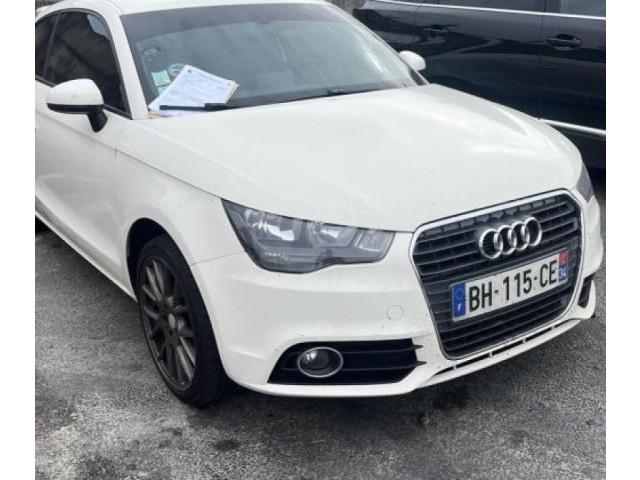 Блок управления климат-контролем    Audi A1