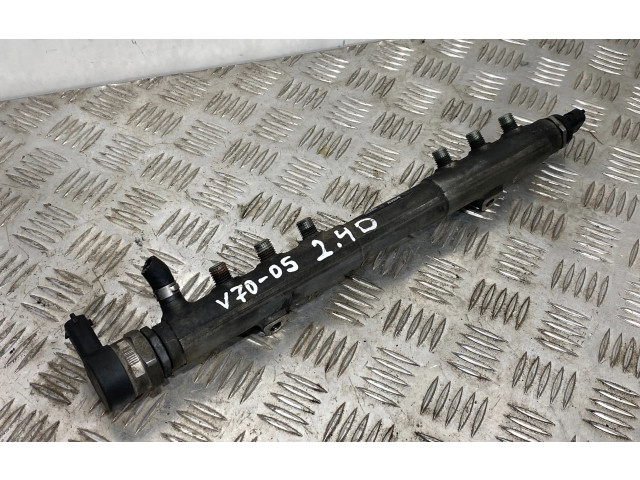 Топливная рампа 30757146, 003496L2 Volvo V70