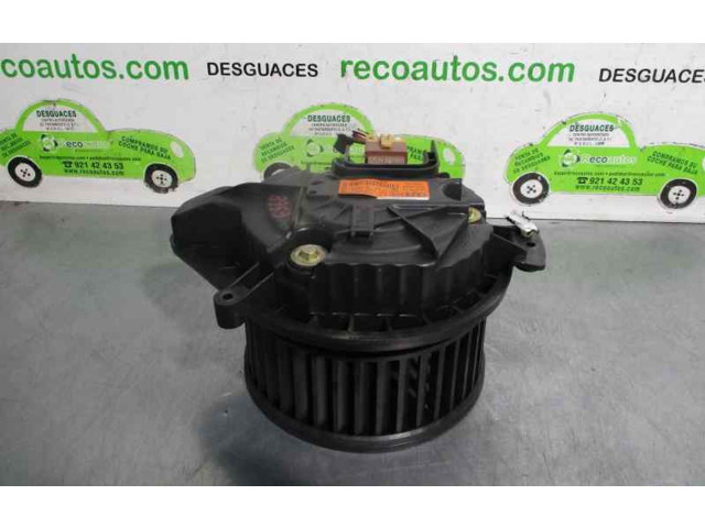 Вентилятор печки 8E1820021E, 983692C Audi A4 Allroad