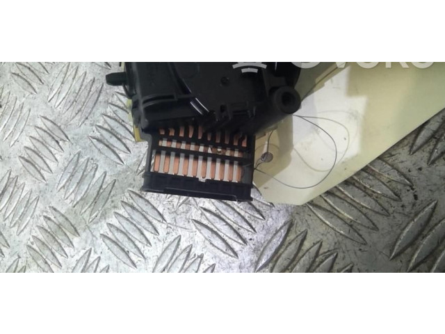 Ручка стеклоочистителей 934201C130 Hyundai Getz