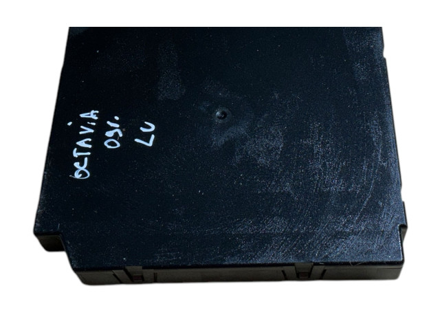 Блок комфорта 1K0937084, 5DK00965000 Skoda Octavia Mk2 (1Z)