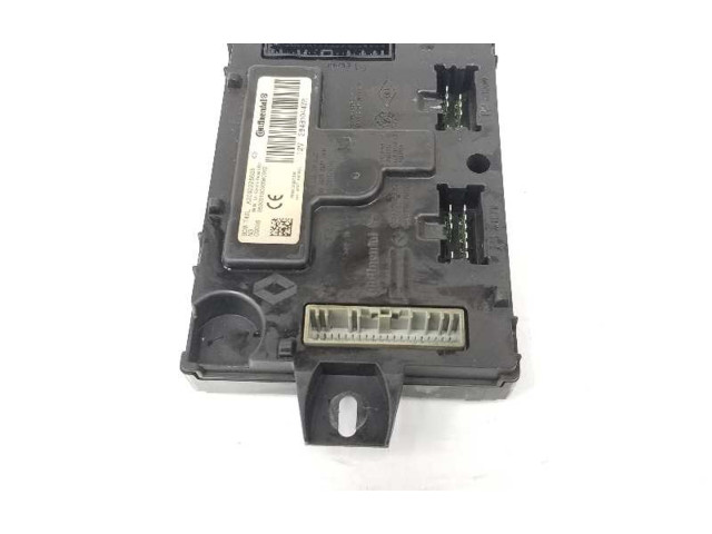 Блок предохранителей 284B10447R, A2C92226608 Dacia Sandero