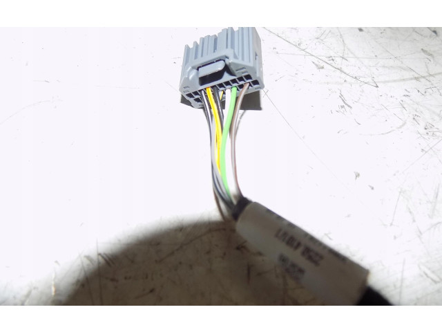 Зеркало электрическое Volvo XC40 - года