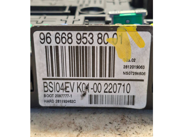 Pojistková skříňka 9666895380, 20977771 Peugeot 3008 2011