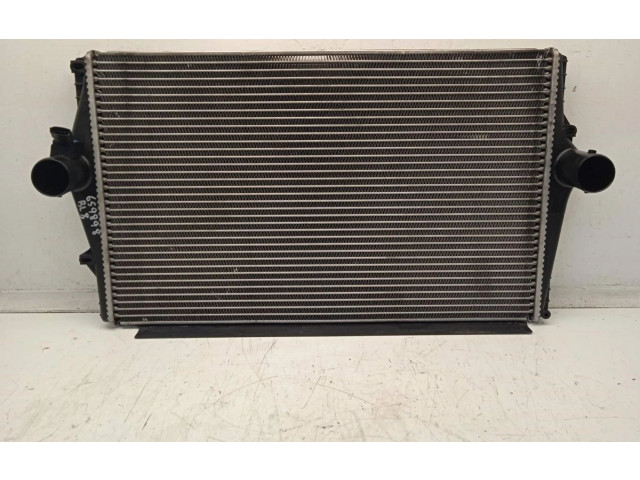 Интеркулер 8671694 Volvo S60