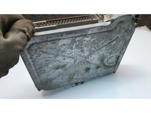 Řídící jednotka S101705111C, 458980 Volvo 460 1993