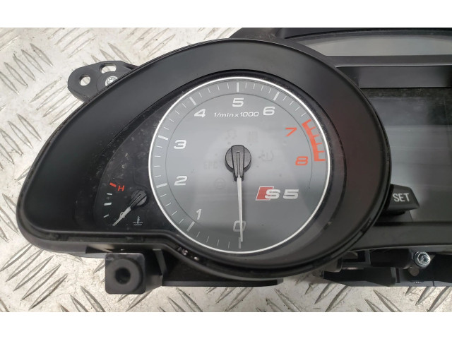 Přístrojová deska Audi S5 2011 8T0920983D