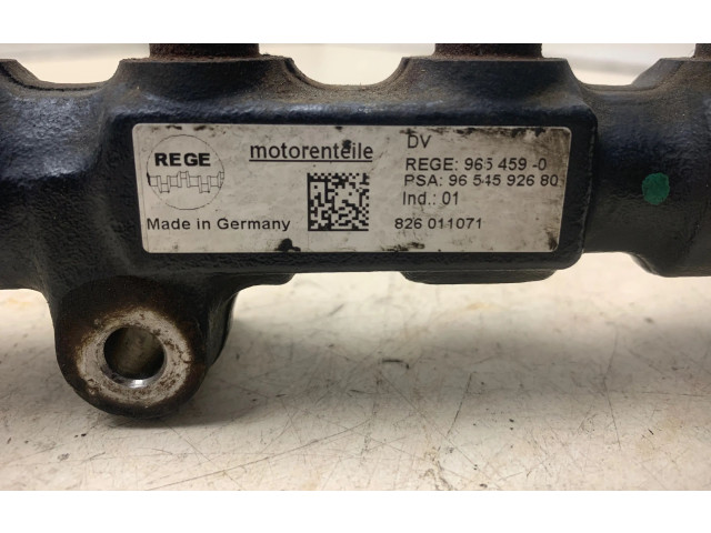 Топливная рампа 9654592680, 826011071 Citroen C5