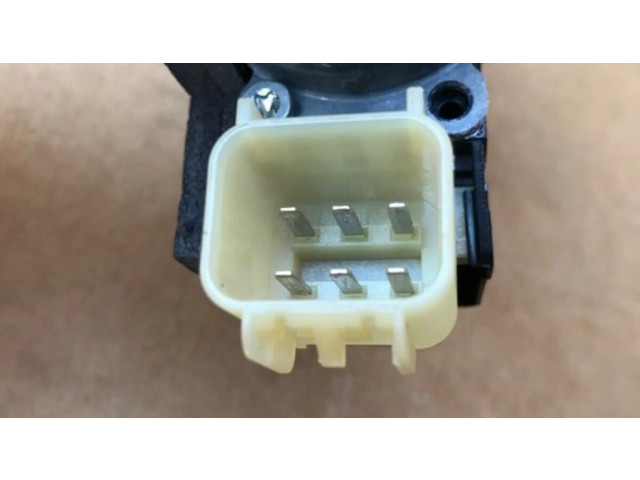 Передний двигатель механизма для подъема окон