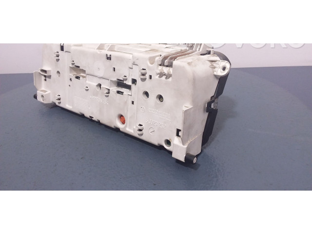 Панель приборов 3A0919861F, 3A0919861F   Volkswagen PASSAT B4       