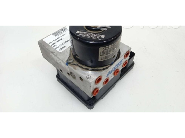 Блок АБС 224651, 8671224   Volvo  S80  1999 - 2003 года