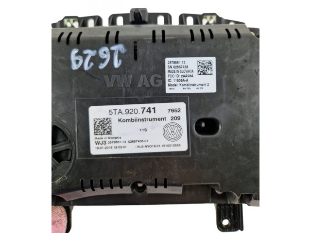 Панель приборов 5TA920741 Volkswagen Touran III