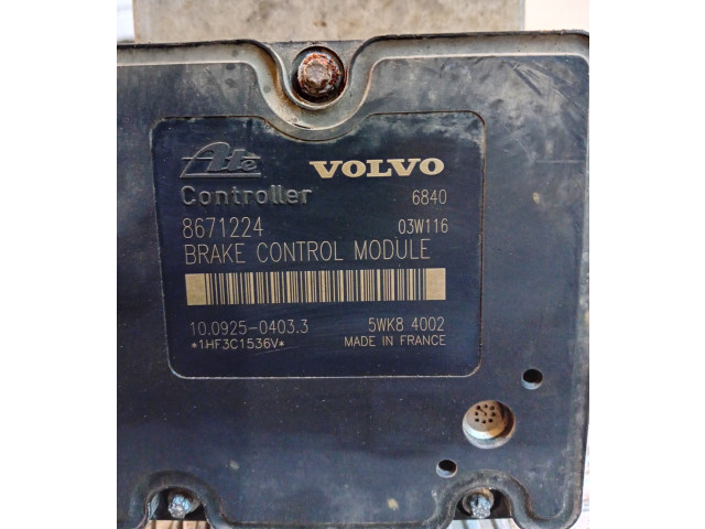 Блок АБС 8671224, P08671223 Volvo V70 2000 - 2004 года