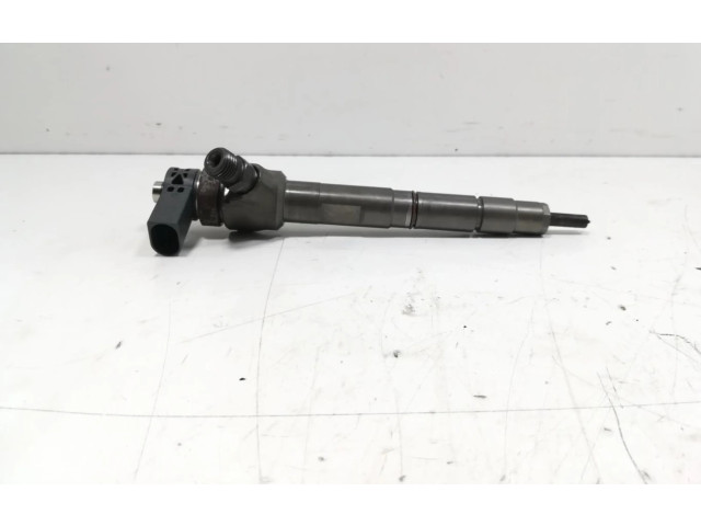 Форсунка 038130073BA    Audi A3 S3 A3 Sportback 8P  AWX AVF ASZ BLT 