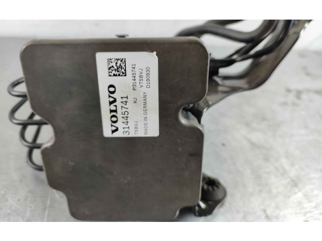Блок ABS 31660941, 32281475 Volvo XC40