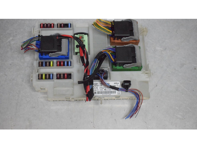 Блок предохранителей 31314511   Volvo V70    