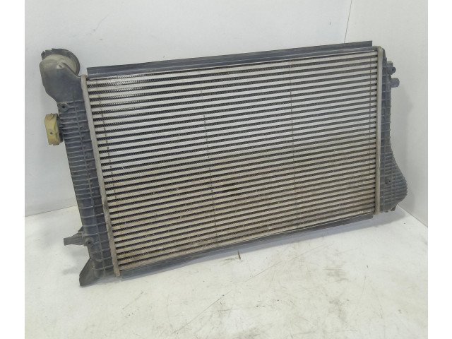 Интеркулер  1K0145803   Volkswagen Caddy 