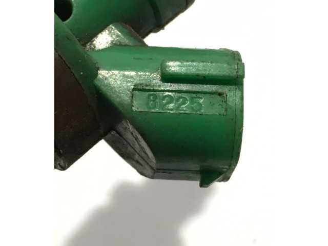 Vstřikovač JS4J5, 8225 Suzuki Grand Vitara I