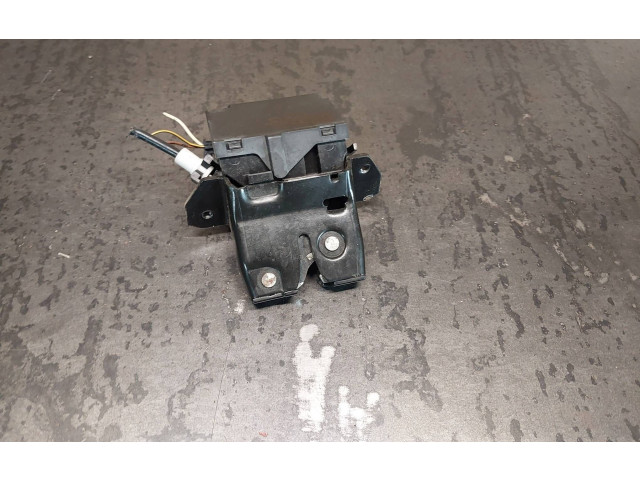 Zámek zadních dveří A1717500085, A1717500185 Mercedes-Benz C W203 2004