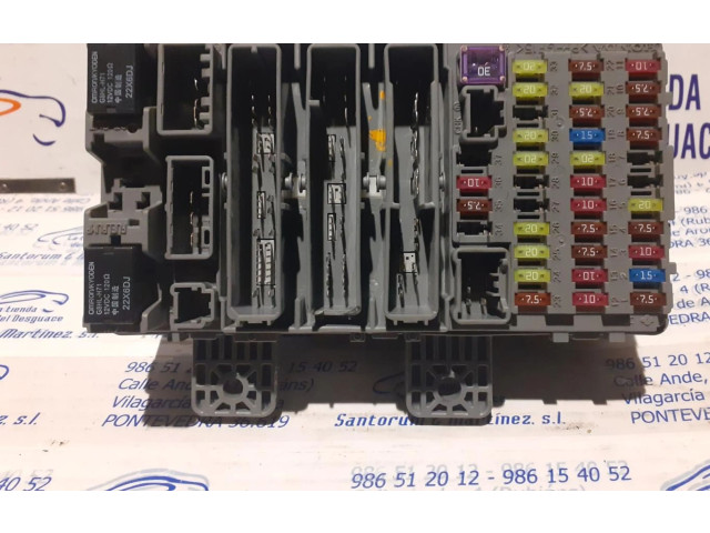 Pojistková skříňka Honda Civic