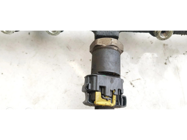 Vstřikovací lišta 0445214016, 004869 Fiat Stilo pro naftový motor 1.9