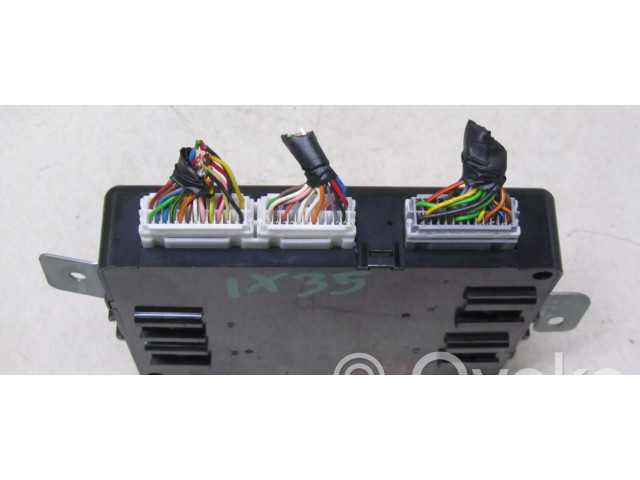 Pojistková skříňka Řídící jednotka BSM 954002Y552 Hyundai ix35 2010