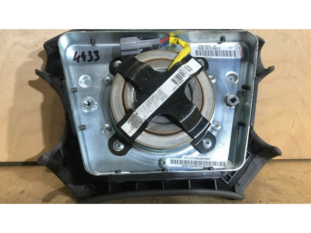 Подушка безопасности водителя HNG9180EB, LFK   Jaguar XJ X308