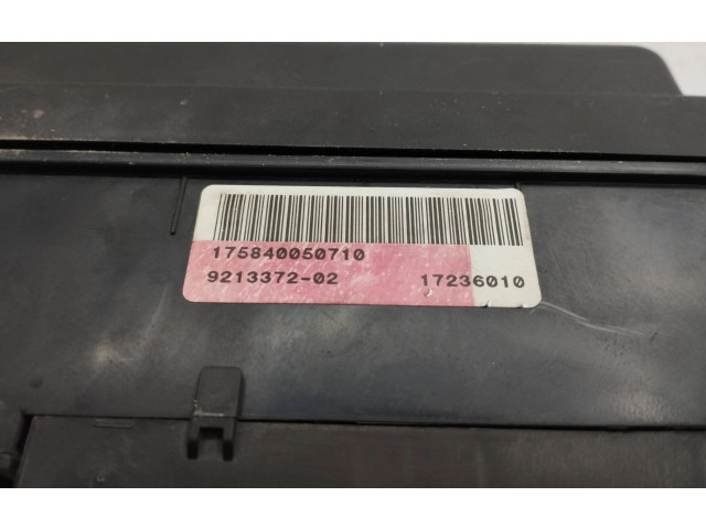 Pojistková skříňka 9213372, 17236010 Mini Cooper Countryman R60 2014