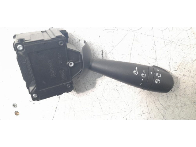 Ручка стеклоочистителей 255679575R Dacia Sandero