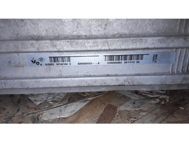 Интеркулер 8200880552B Dacia Duster 1.5