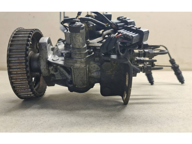 Топливный насос Mitsubishi Pajero Sport I 1996 - 2008 года