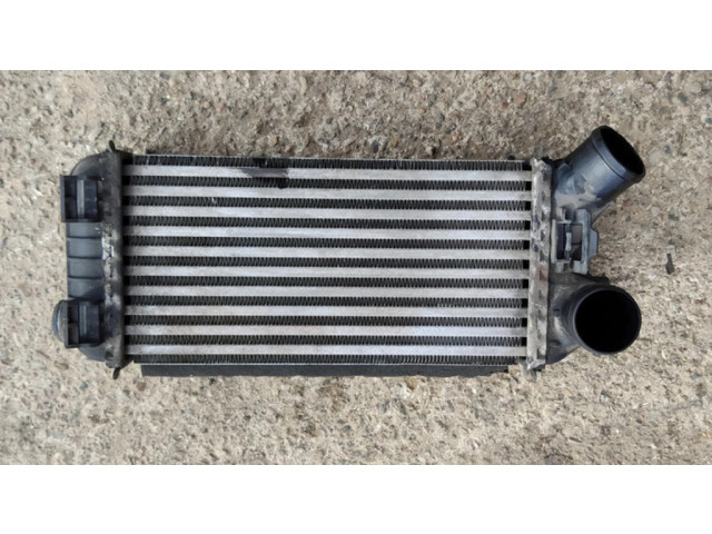 Интеркулер 8V619L440BC Mazda 3 II 1.6