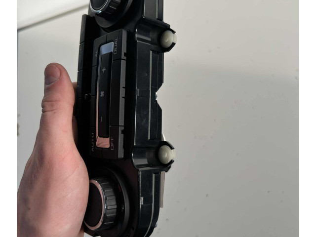 Блок управления климат-контролем 3T0907044BR, 5HB00974984 Skoda Octavia Mk3 (5E)