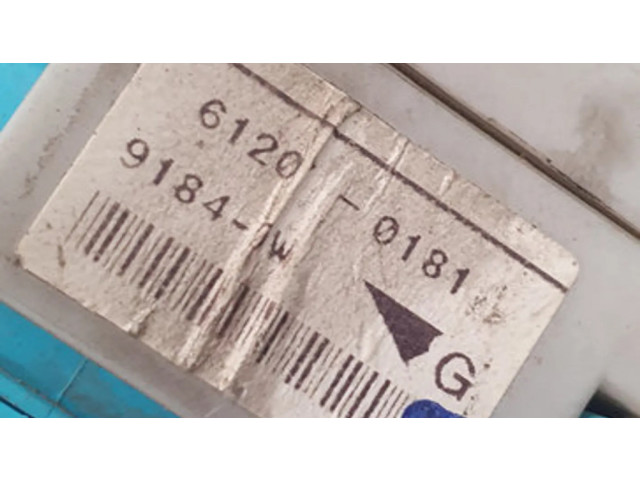 Блок предохранителей 612140989, 91840W Mitsubishi Pajero