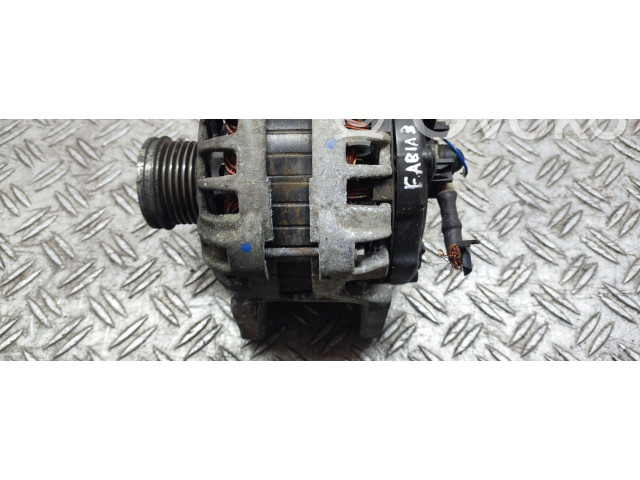 Генератор 04C903023 Skoda Fabia Mk3 (NJ)