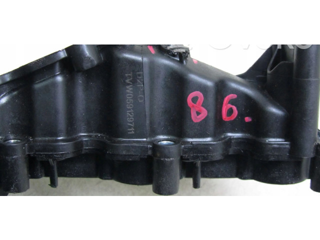 Всасывающий коллектор 059129711   Audi A5 8T 8F  