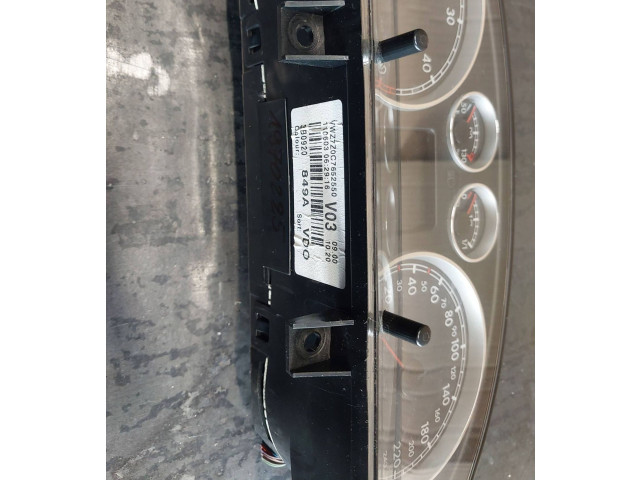 Панель приборов 3B0920849A Volkswagen PASSAT B5.5