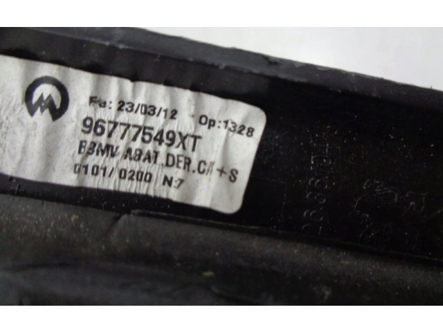 Zpětné zrcátko  Peugeot Partner 2015  96777549XT  