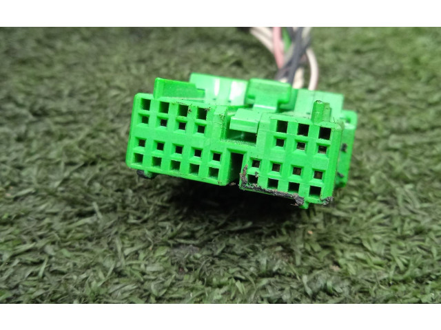 Зеркало электрическое Volvo S80 2004 - 2006 года