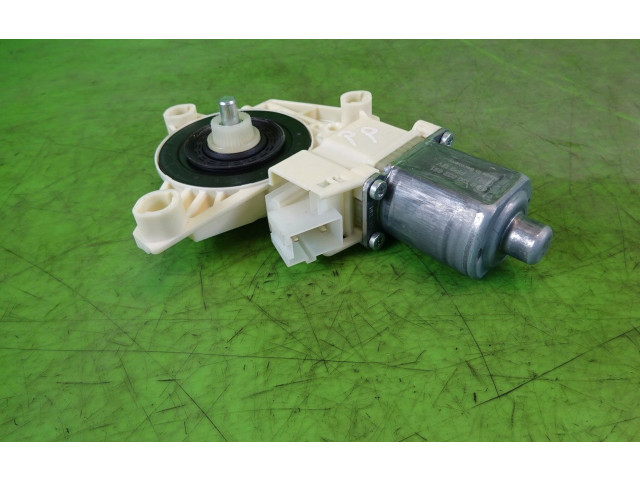 Передний двигатель механизма для подъема окон