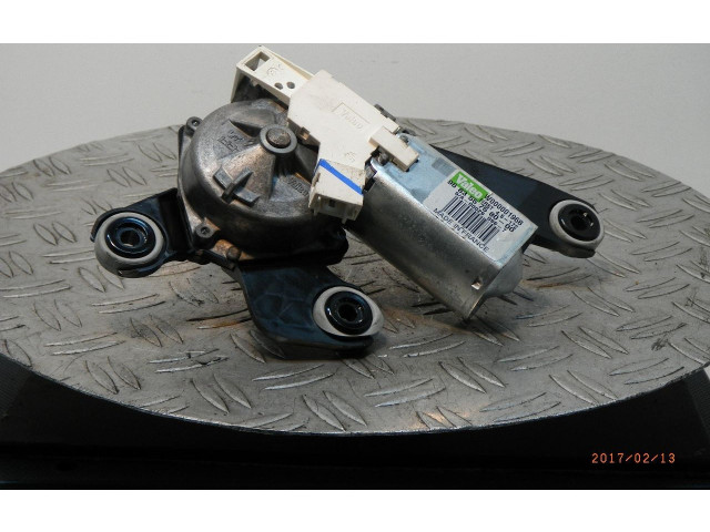 Моторчик заднего дворника 9683557580    Citroen C2