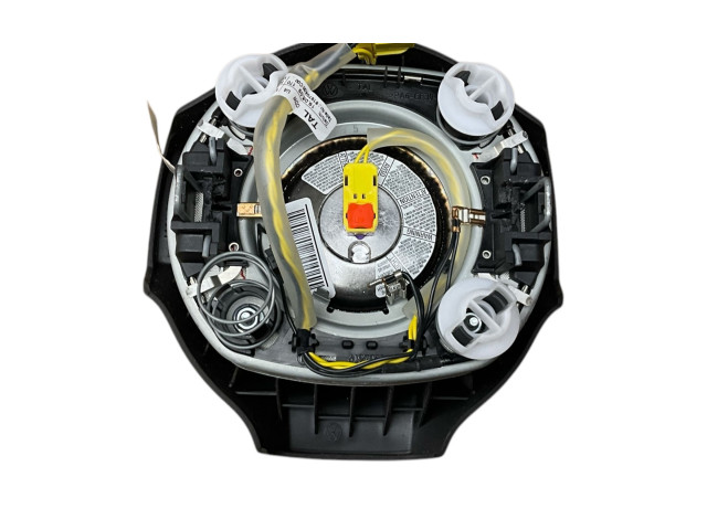 Руль Volkswagen Touran II  2010 - 2016 года 5K0880201D, 5K0419091H      