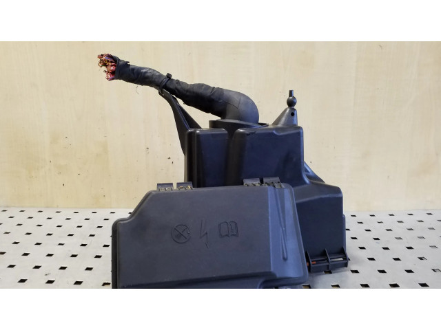 Блок предохранителей  A2059981301   Mercedes-Benz GLC X253 C253    