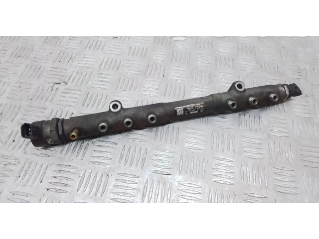 Топливная рампа 0445215023 Volvo V70