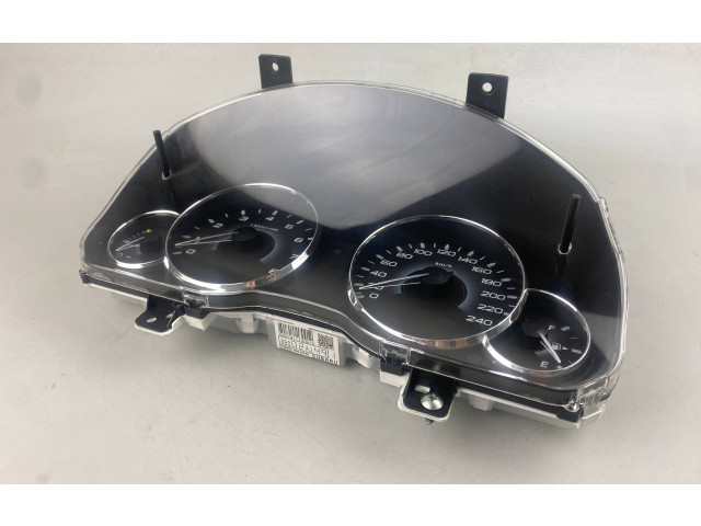 Přístrojová deska Subaru Outback 2010 85002AJ491